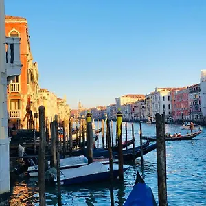  Apartment Ca Dode Grand Canal Italy